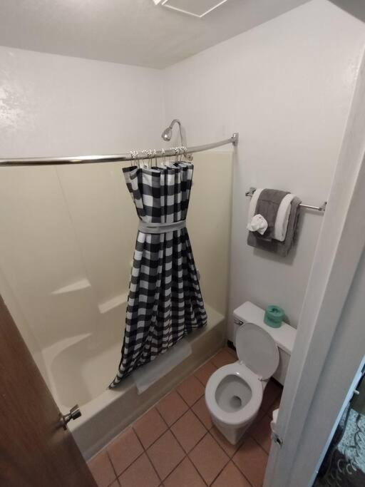 Apartamento 2 Queen Beds 126 Wi-fi *